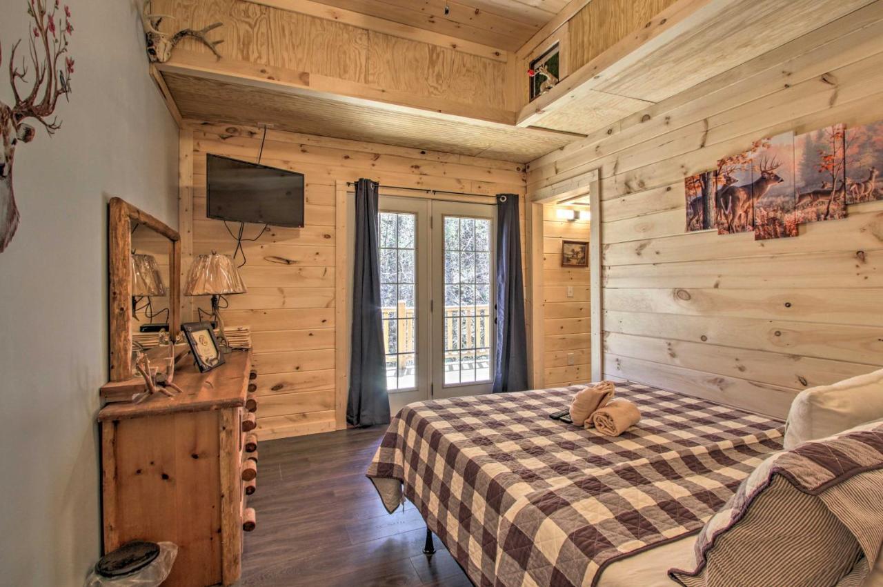 The Phoenix Cabin With Hot Tub In Gatlinburg! Bagian luar foto
