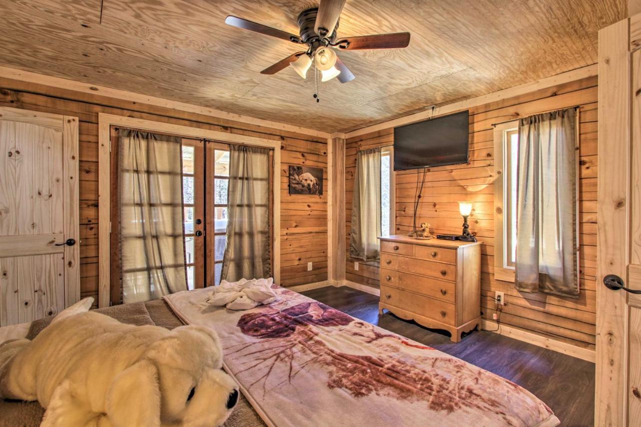 The Phoenix Cabin With Hot Tub In Gatlinburg! Bagian luar foto